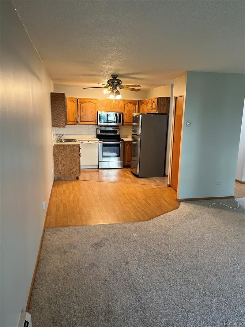 695 Alton Way #12B, Denver, CO 80247