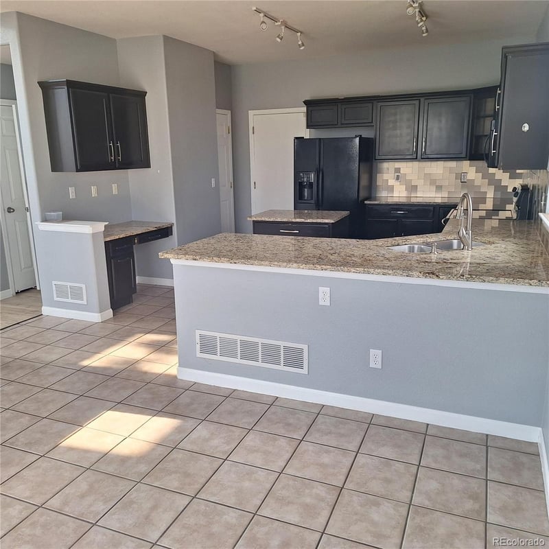 4187 Cherryhurst Ct, Littleton, CO 80126
