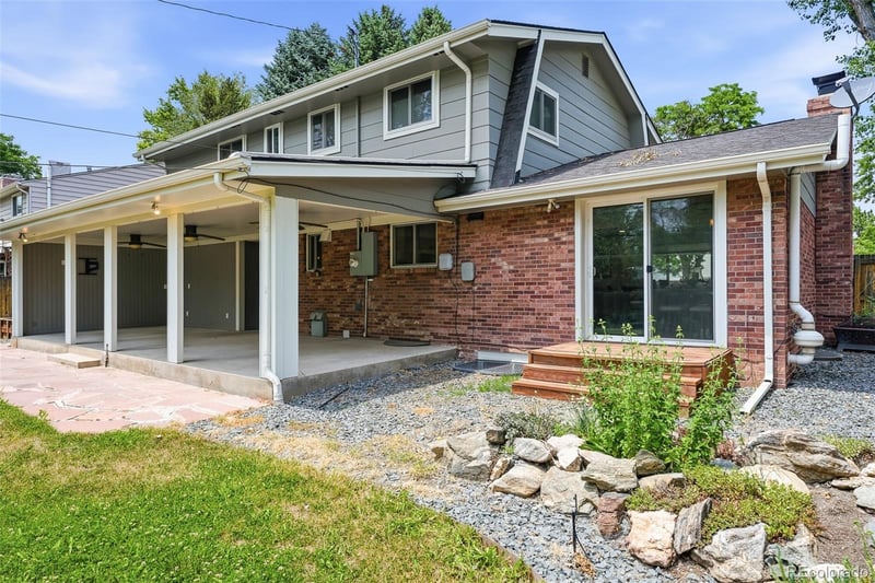 8462 W 24th Ave, Lakewood, CO 80215