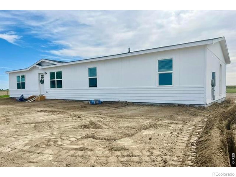 2420 County Road 4, Wiggins, CO 80654
