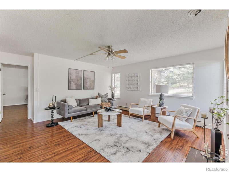 8011 Countryside Pk #215, Niwot, CO 80503