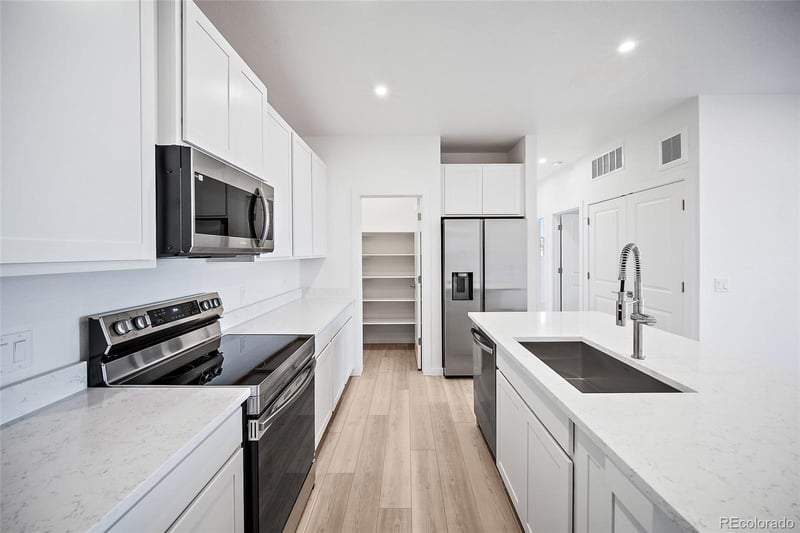 11960 Soprano Cir #201, Lone Tree, CO 80124