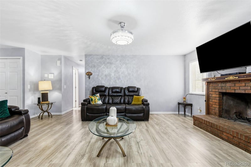 14938 E Florida Ave, Aurora, CO 80012