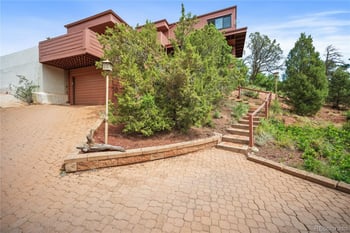 133 Via Vallecito, Manitou Springs, CO 80829