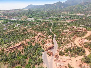 133 Via Vallecito, Manitou Springs, CO 80829