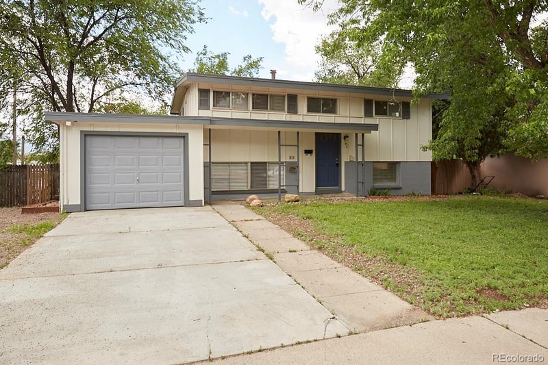 241 Elmwood Dr, Colorado Springs, CO 80907