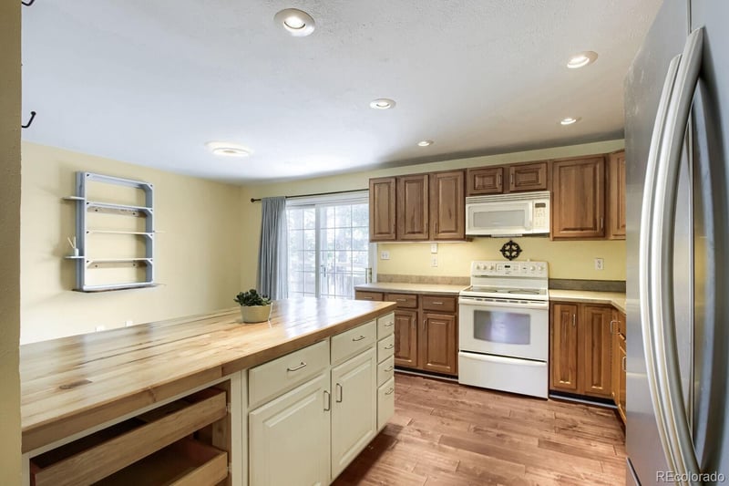 5160 Simms Pl, Wheat Ridge, CO 80033