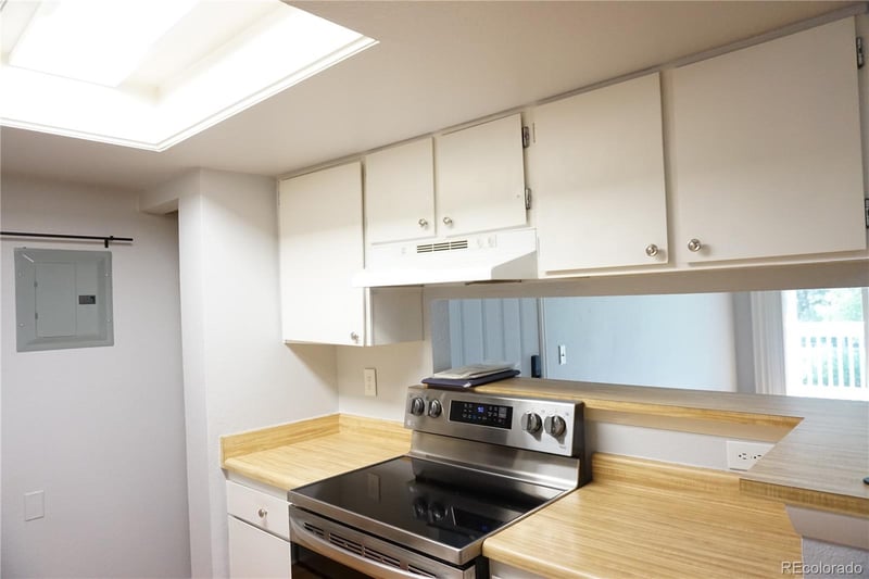14161 Jewel Ave #202, Aurora, CO 80012
