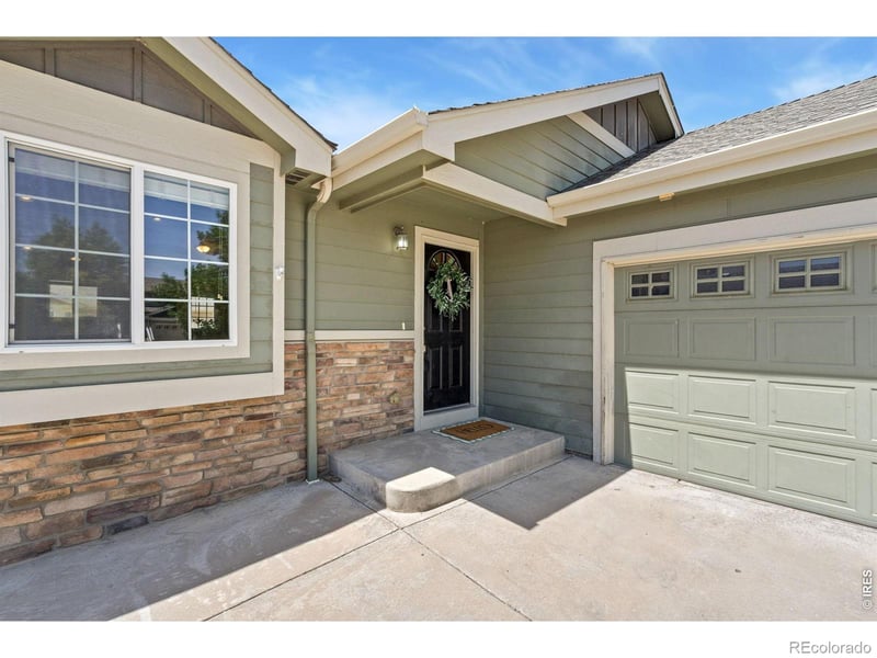 969 Delphinus Pl, Loveland, CO 80537