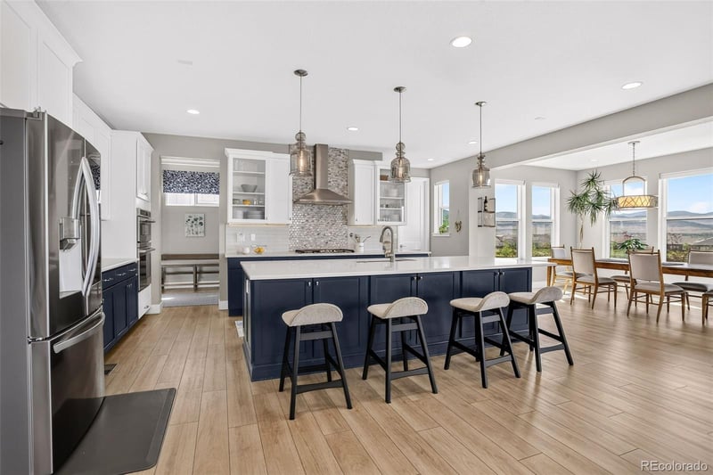 9195 Star Streak Cir, Littleton, CO 80125