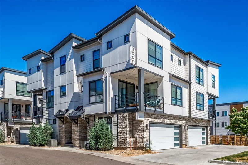 1990 Holly St #2, Denver, CO 80222