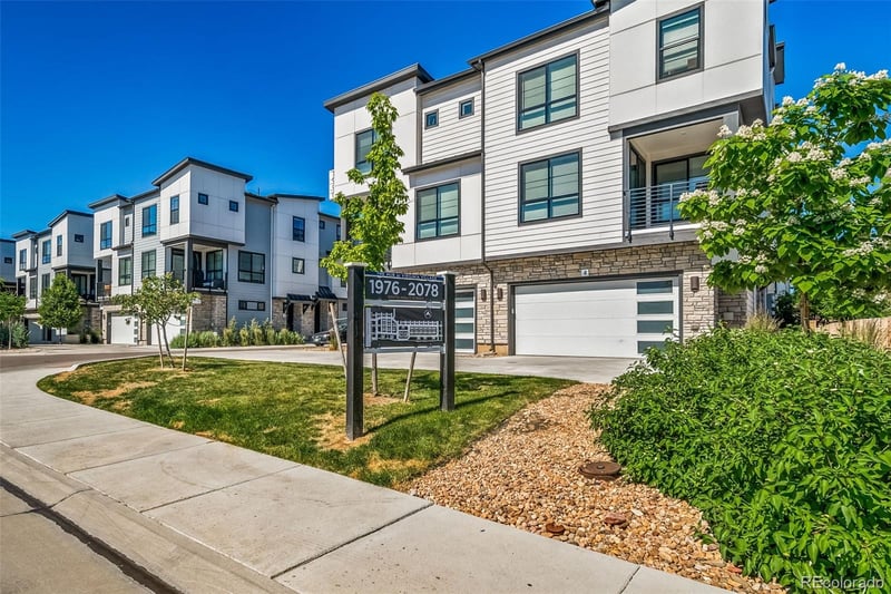 1990 Holly St #2, Denver, CO 80222