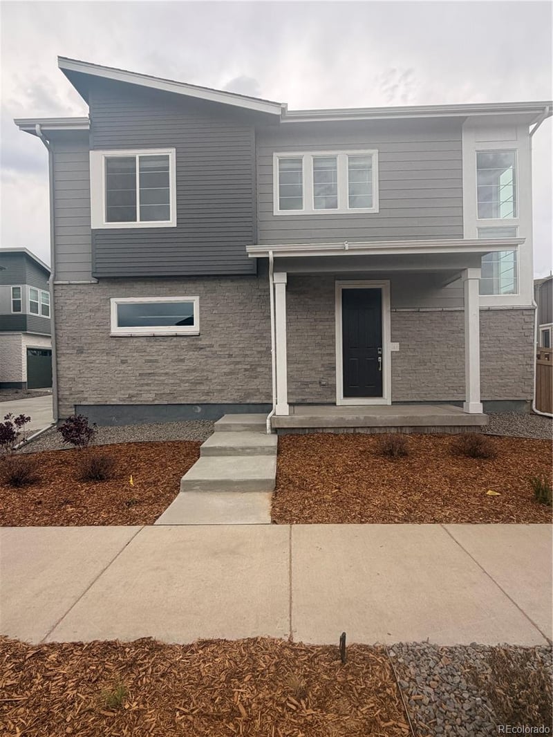 22719 47th Dr, Aurora, CO 80019
