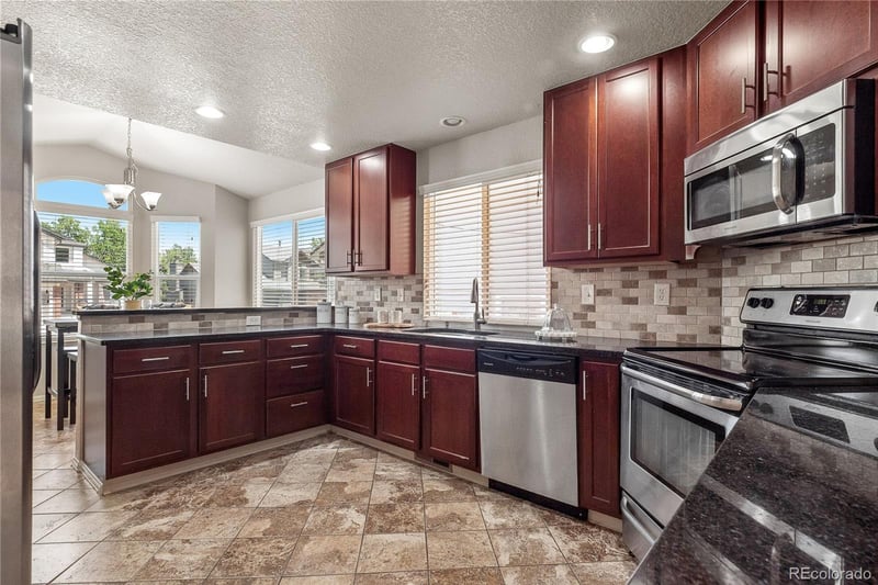 11054 Caley Ave, Littleton, CO 80127