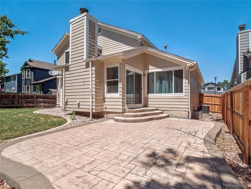 11054 Caley Ave, Littleton, CO 80127