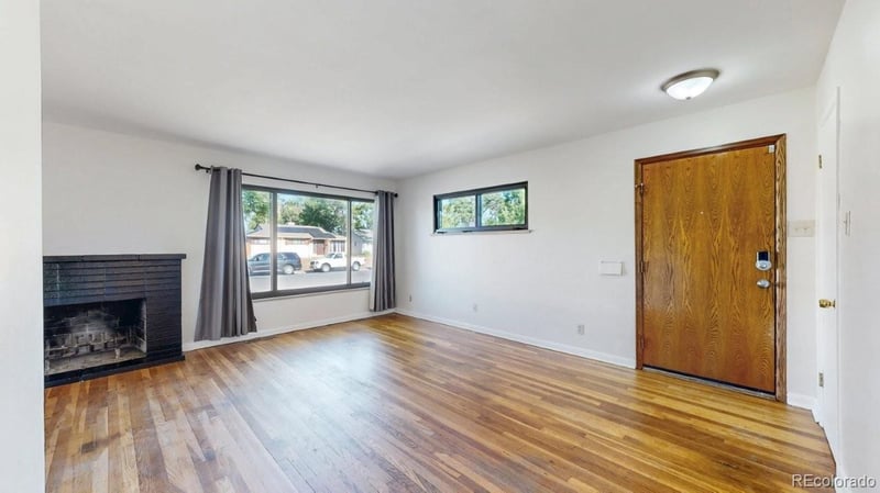 2220 Ironton St, Aurora, CO 80014