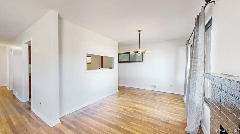 2220 Ironton St, Aurora, CO 80014