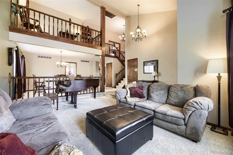 15918 E Milan Dr, Aurora, CO 80013