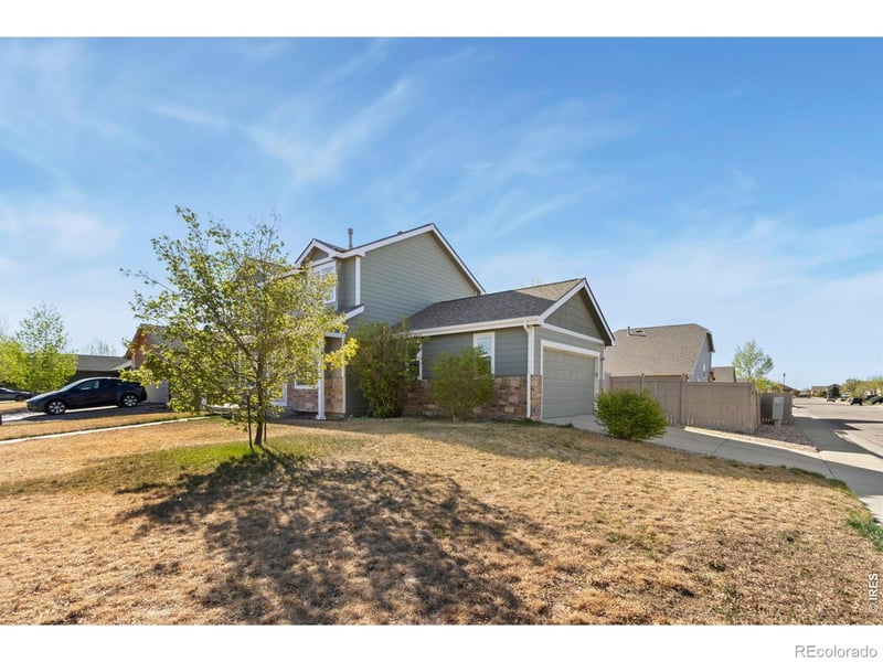3211 White Buffalo Dr, Wellington, CO 80549