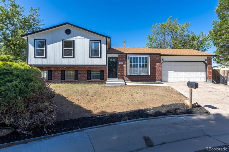 1341 Yampa Ct, Aurora, CO 80017