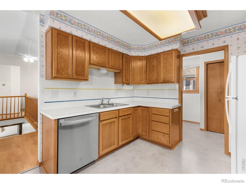 809 Zweck Ct, Longmont, CO 80503