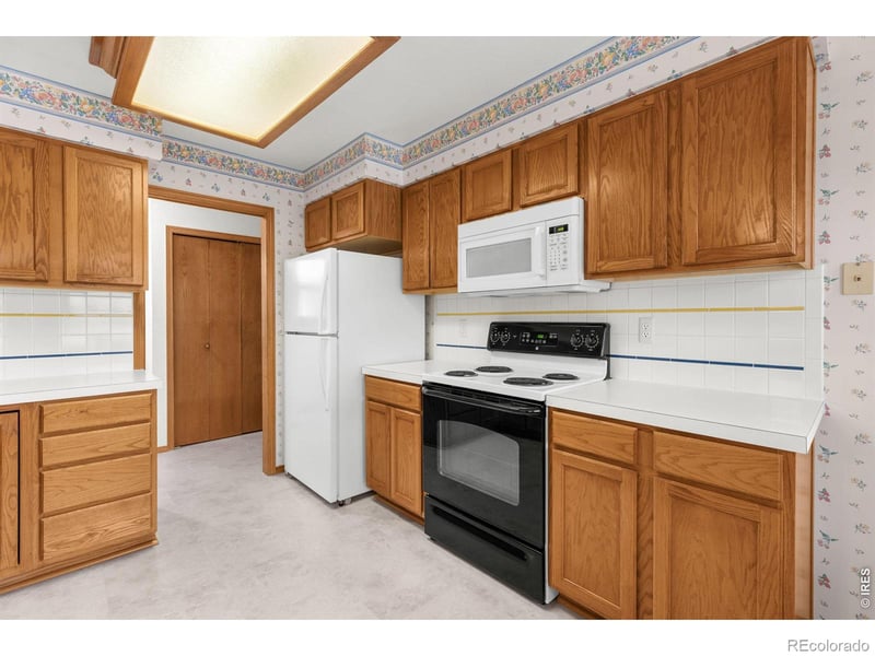 809 Zweck Ct, Longmont, CO 80503