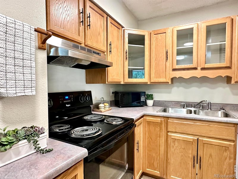1705 Heatheridge Rd #205, Fort Collins, CO 80526