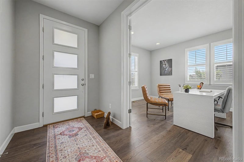 8102 Adams Fork Ave, Littleton, CO 80125