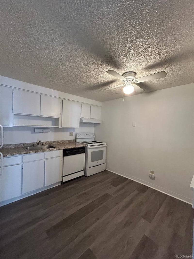 1306 Parker Rd #167, Denver, CO 80231