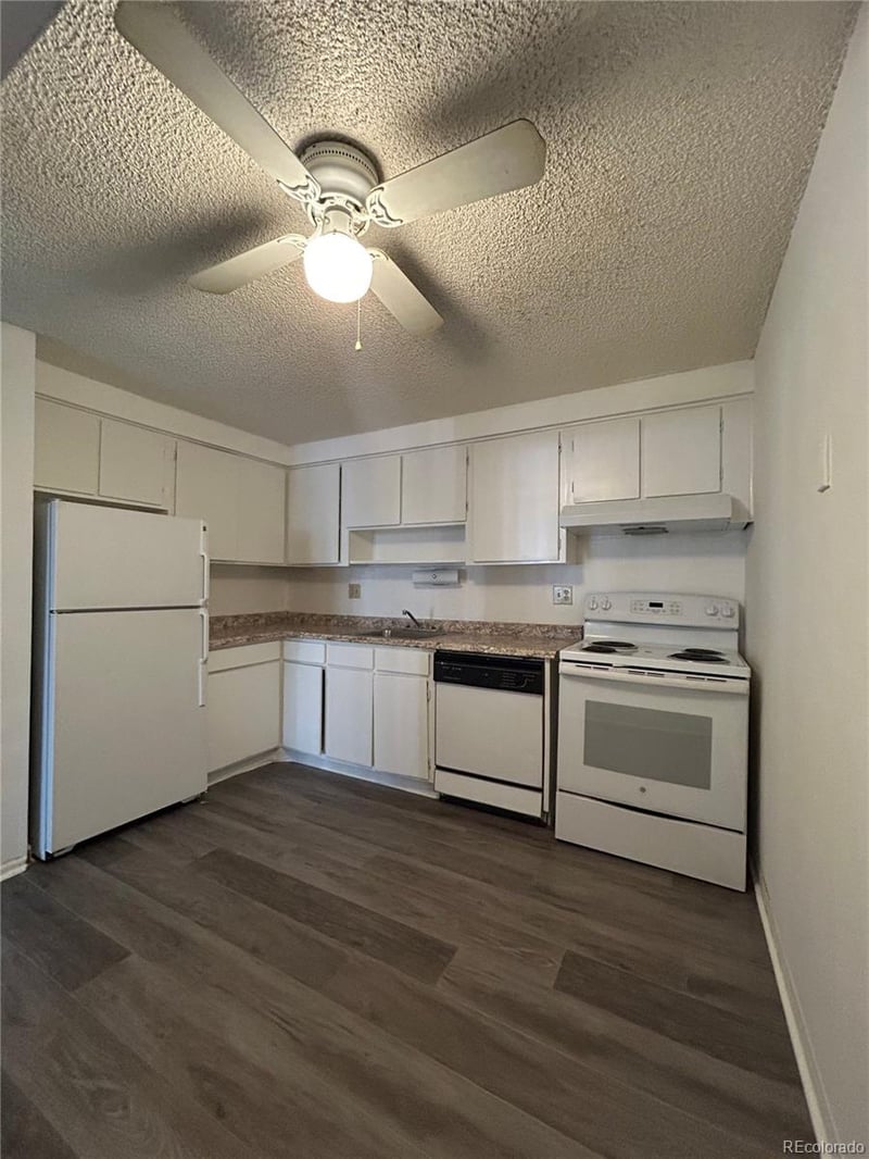 1306 Parker Rd #167, Denver, CO 80231
