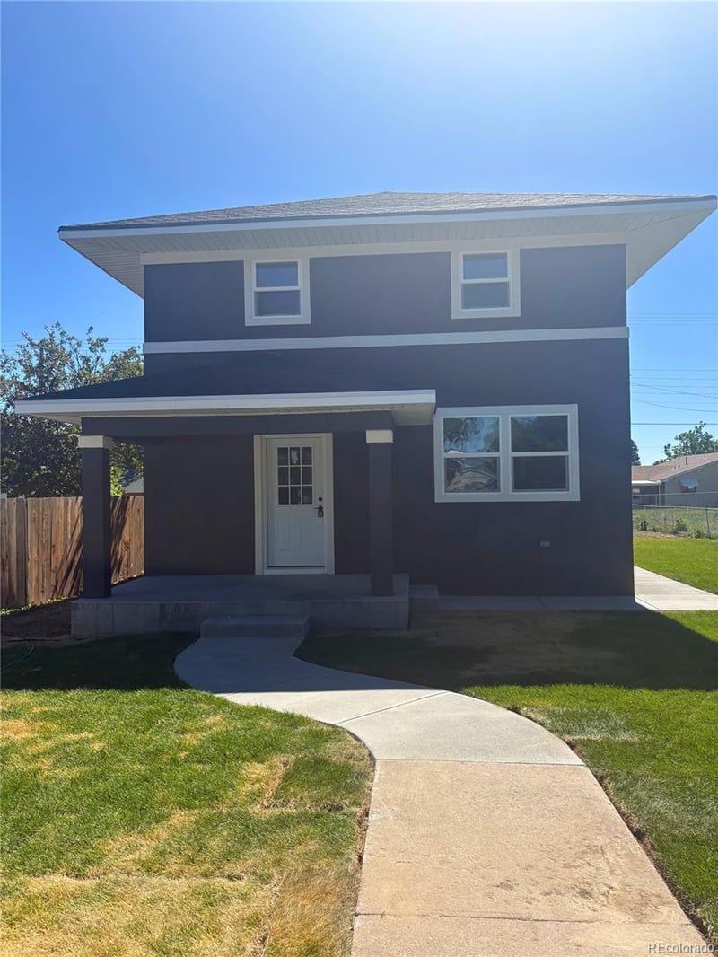 566 Custer Ave, Akron, CO 80720