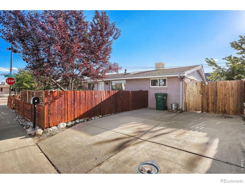 6401 Irving St, Denver, CO 80221
