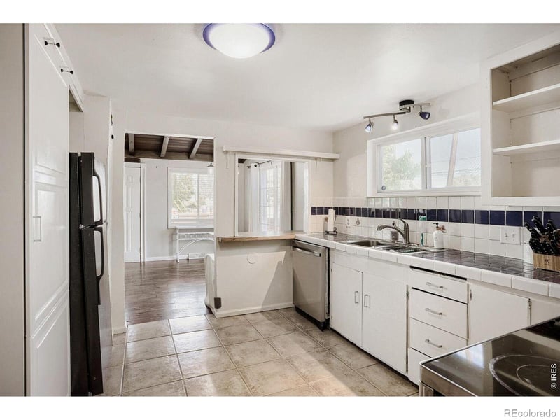 6401 Irving St, Denver, CO 80221