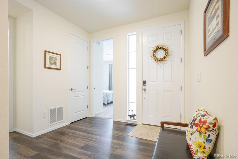 24503 Ford Dr, Aurora, CO 80018