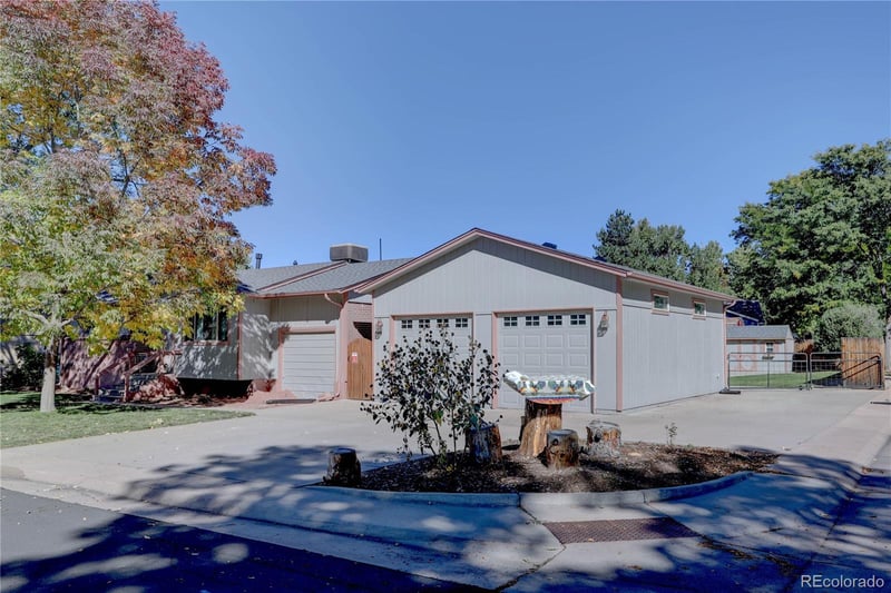 707 W Davies Way, Littleton, CO 80120