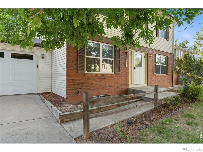 2060 Bennington Cir, Fort Collins, CO 80526