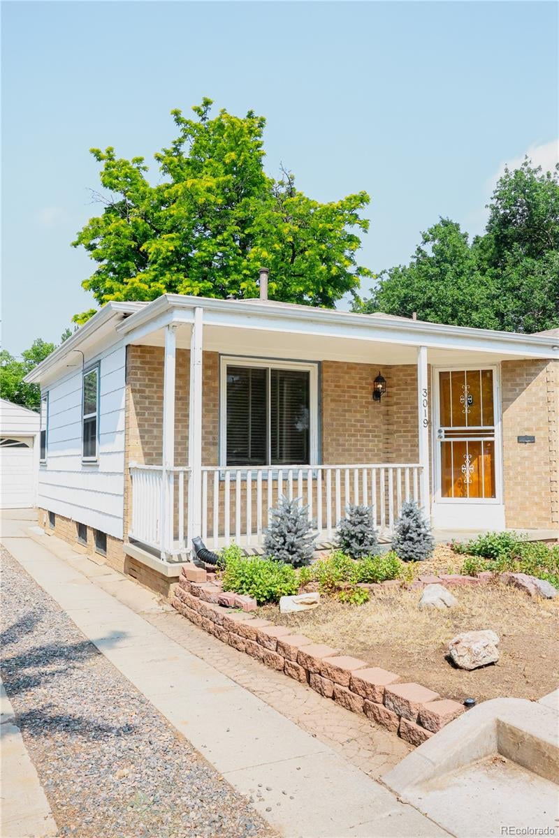 3019 Logan St, Englewood, CO 80113