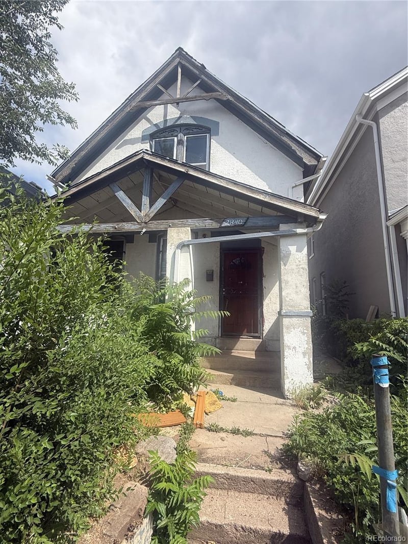 2840 Arapahoe St, Denver, CO 80205