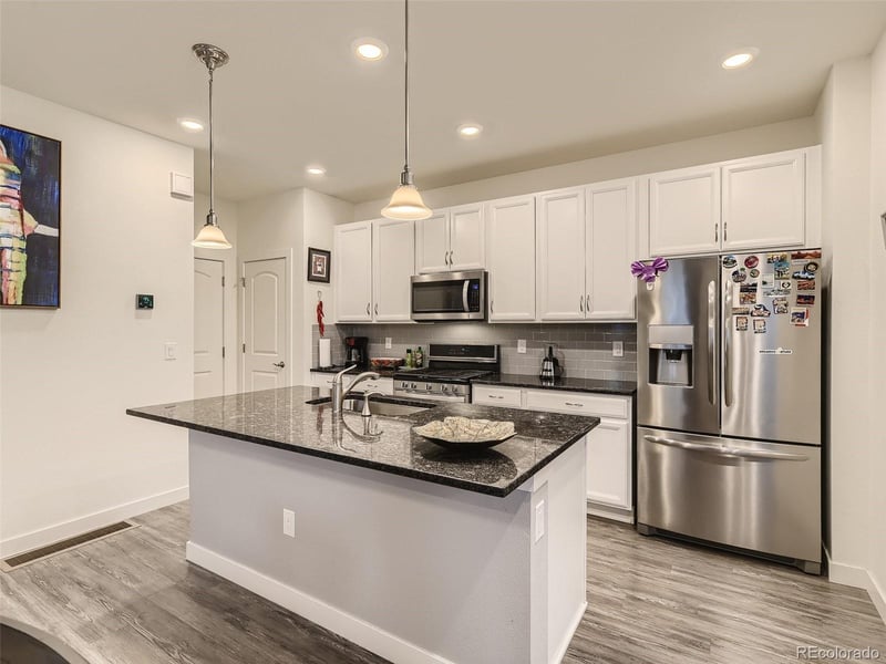 7572 Yakima Ct, Aurora, CO 80016