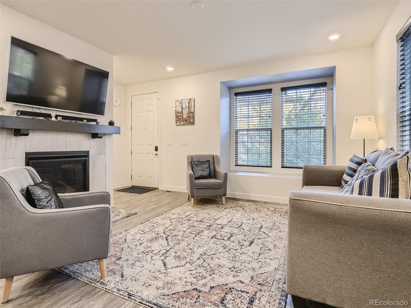 7572 Yakima Ct, Aurora, CO 80016