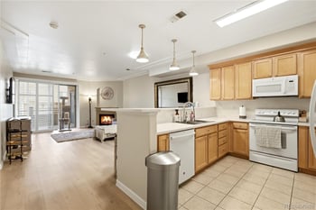 13353 W Alameda Pw #108, Lakewood, CO 80228