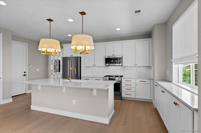 9122 Rio Lado St, Littleton, CO 80125