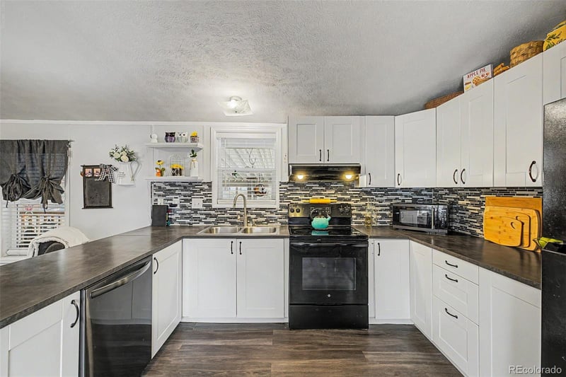 1801 92nd Ave Lot 338, Denver, CO 80260