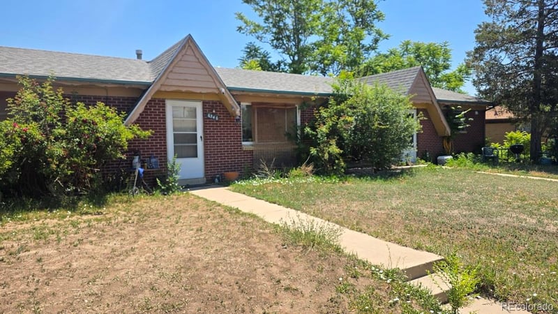 6340 Knox Ct, Denver, CO 80221