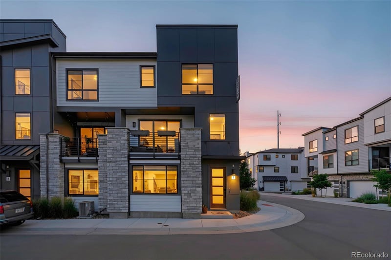2012 S Holly St #1, Denver, CO 80222