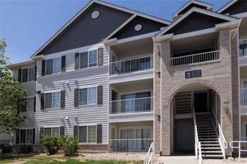 15700 E Jamison Dr #3-201, Englewood, CO 80112