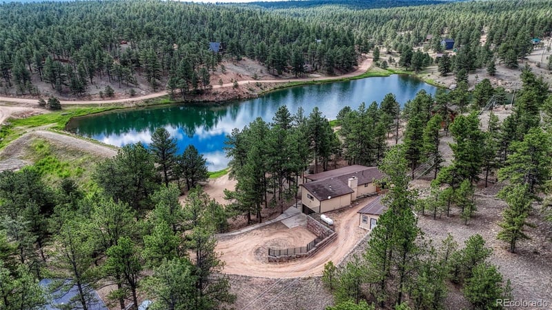 435 Phyllis Dr, Florissant, CO 80816