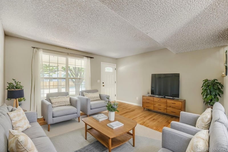 5322 E Manchester Dr, Castle Rock, CO 80104