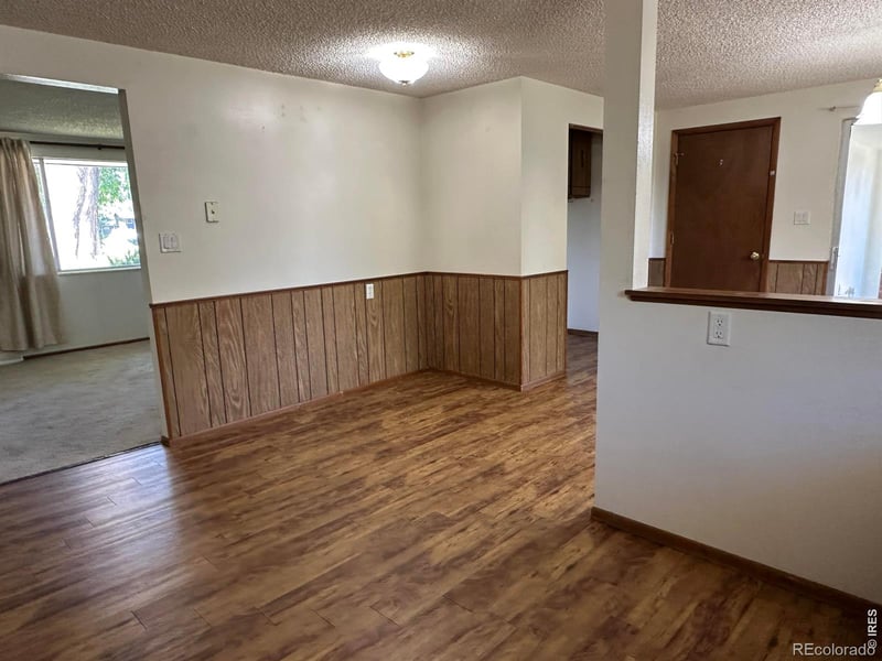 820 30th St, Loveland, CO 80538