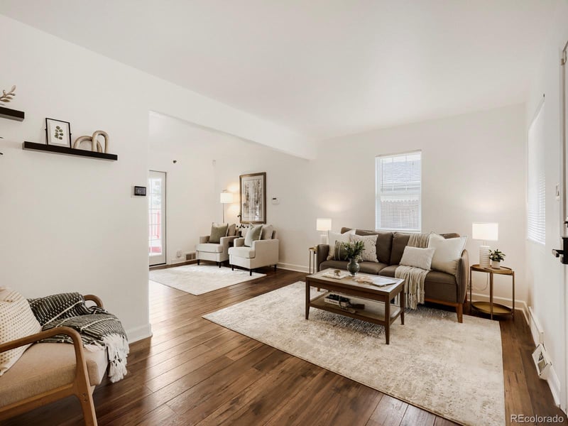 810 Oswego St, Aurora, CO 80010